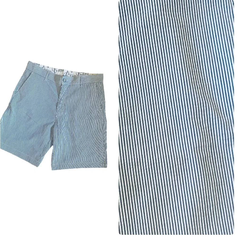Men’s Blue White Seersucker Shorts 10.5” Inseam Size 38 NWOT